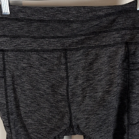 Athleta Ankle Length Leggings - Picture 8 of 11